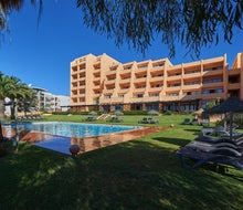Dom Pedro Lagos (ex Dom Pedro Meia Praia)