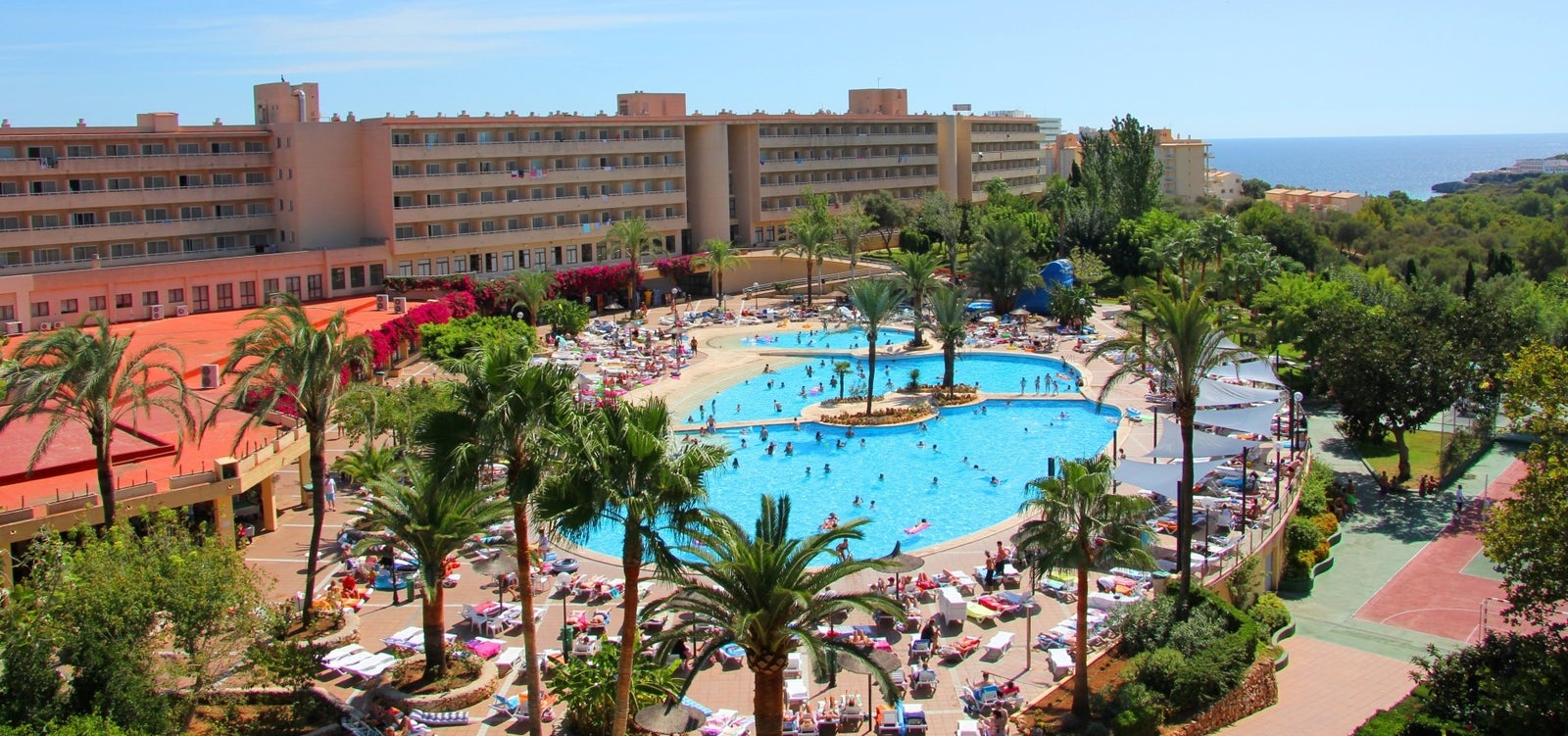 Club Cala Romani Hotel in Cales de Majorca, Majorca | Holidays from £ ...