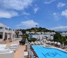 Azka Hotel