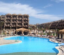 Caves Beach Resort Hurghada