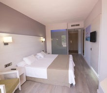 Helios Hotel