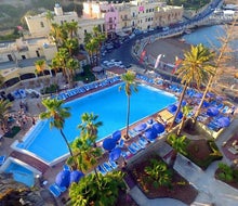 Beach Garden Hotel