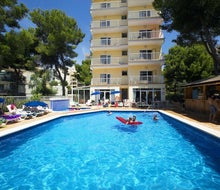 Paradise Beach Music Hotel