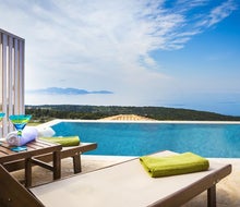 Magganos Sunset Villas