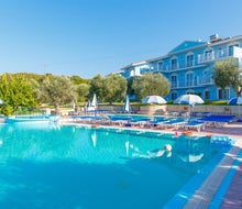 Filoxenia Hotel Apartments