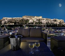 Plaka Hotel