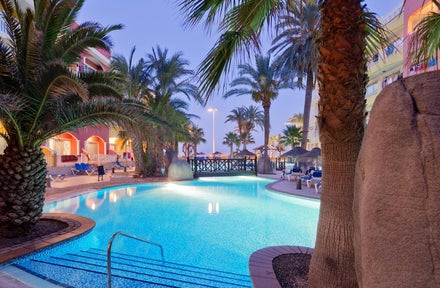 Mediterraneo Bay Hotel & Resort(Ex Mediterraneo Park)