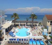 Quayside Village Hotel
