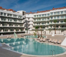 Gara Suites Golf & Spa