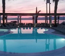 Quayside Village Hotel