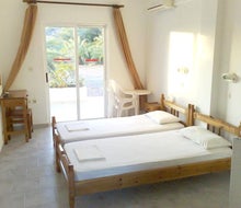 Pals Hotel
