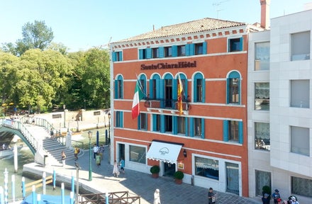 Santa Chiara Hotel & Residenza Parisi