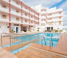 Lakiki Apartments