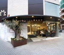 Hotel Madanis