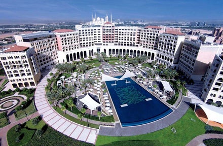 The Ritz Carlton Abu Dhabi Grand Canal