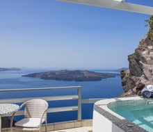 Adamant Suites