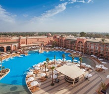 Savoy le Grand Hotel