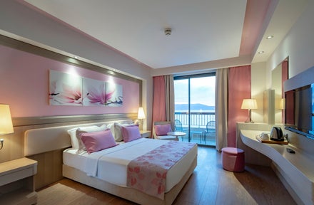 Euphoria Aegean Resort & Spa All Inclusive