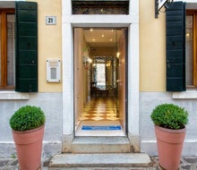Hotel Conterie