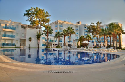 Le Bleu Hotel and Spa Kusadasi