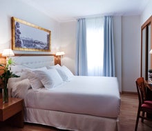 H10 Corregidor Boutique Hotel