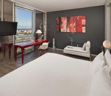 Meliá Barcelona Sky