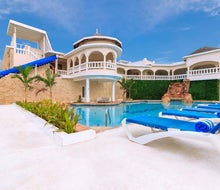 Travellers Beach Resort