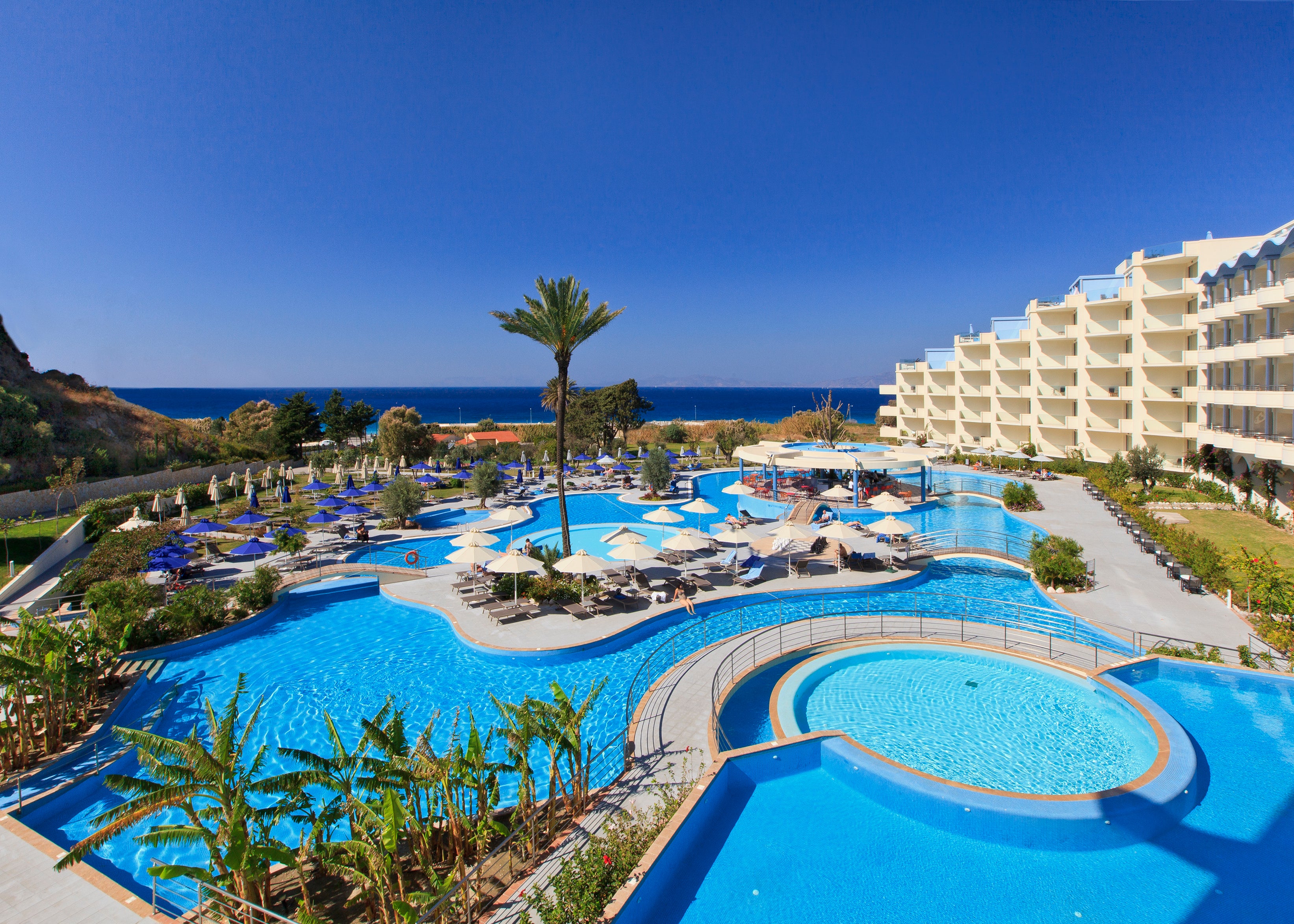 Casino rodos age
