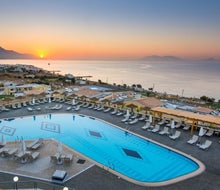 Grand Blue Beach