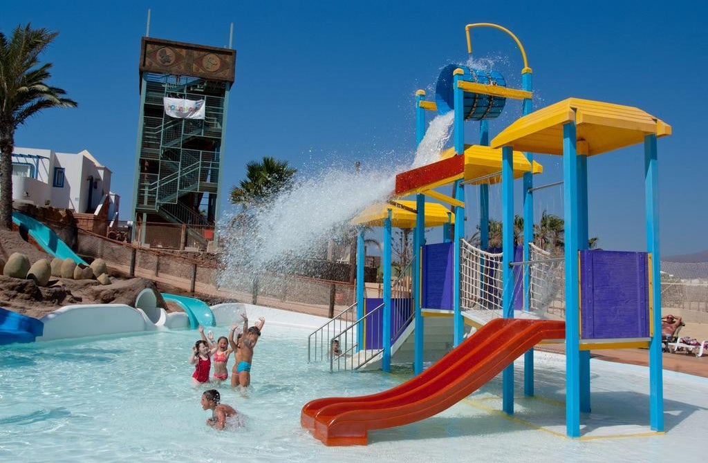 Hl Club Playa Blanca In Lanzarote Playa Blanca Holidays