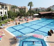 Club Turquoise