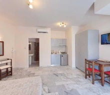 Tarra Apartments