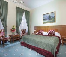 Green Garden Hotel