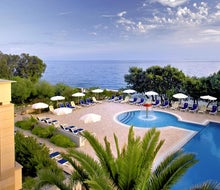 La Luna Hotel