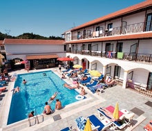 Lefkimi Hotel