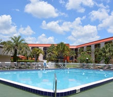 Baymont Inn and Suites Orlando Universal