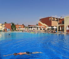 Panas Holiday Village