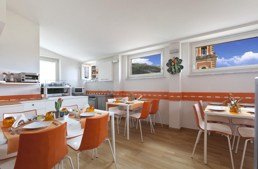 Palazzo Tasso In Sorrento Italy Holidays From 205 Pp - 