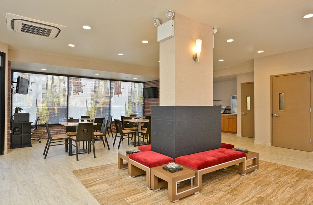 Comfort Inn Midtown West New York Loveholidays
