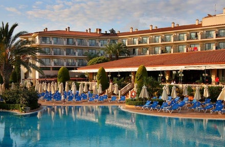 Valentin Son Bou Hotel & Apartments